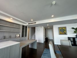 4 Schlafzimmer Penthouse zu vermieten im Baan Siri 24, Khlong Tan