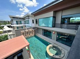 4 Schlafzimmer Villa zu verkaufen in Pattaya, Chon Buri, Huai Yai, Pattaya