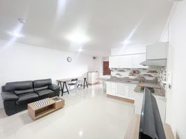 1 Schlafzimmer Wohnung zu vermieten im Supalai Place, Khlong Tan Nuea, Watthana