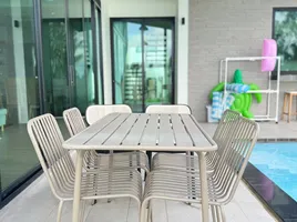 4 Schlafzimmer Villa zu vermieten im Nimman Phuket, Ratsada, Phuket Town, Phuket