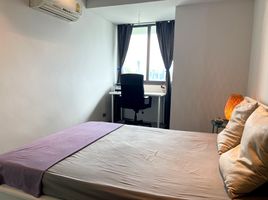 2 Bedroom Condo for rent at Lake Green Condominium, Khlong Toei, Khlong Toei