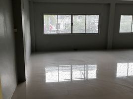 4 Schlafzimmer Ganzes Gebäude zu vermieten in AsiaVillas, Hua Mak, Bang Kapi, Bangkok, Thailand
