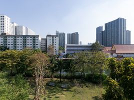 4 Schlafzimmer Wohnung zu vermieten im Park Court Sukhumvit 77, Phra Khanong Nuea