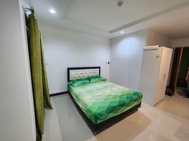 Studio Condo for rent at Beach 7 Condominium, Nong Prue, Pattaya
