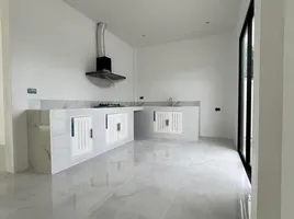 2 Bedroom House for sale in Airport-Pattaya Bus 389 Office, Nong Prue, Nong Prue