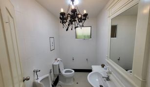 4 Bedrooms House for sale in Dokmai, Bangkok Baan Nanthawan Suanluang Rama 9