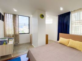 3 Bedroom Condo for sale at Sukhumvit Casa, Khlong Toei