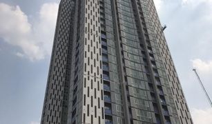 Studio Condo for sale in Huai Khwang, Bangkok Noble Revolve Ratchada