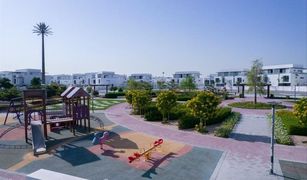 Al Madar 2, उम्म अल-क़ायवेन Sharjah Waterfront City में 4 बेडरूम विला बिक्री के लिए