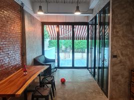 3 Schlafzimmer Reihenhaus zu vermieten im Baan Klang Muang Sathorn-Taksin 2, Bang Kho