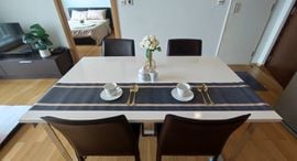 Available Units at สิริ แอท สุขุมวิท