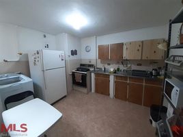 4 Schlafzimmer Appartement zu verkaufen im AVENUE 69A # 44A 32, Medellin