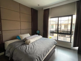 4 Schlafzimmer Haus zu verkaufen im Bangkok Boulevard Sathorn-Pinklao 2, Mahasawat, Bang Kruai