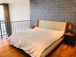 1 Bedroom Apartment for rent at The Emporio Place, Khlong Tan