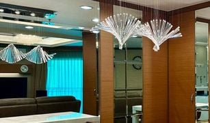 2 Bedrooms Condo for sale in Huai Khwang, Bangkok Belle Grand Rama 9