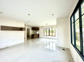 3 Schlafzimmer Villa zu verkaufen im Burasiri Kohkaew, Ko Kaeo, Phuket Town, Phuket