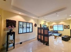 3 Schlafzimmer Villa zu verkaufen im Eakmongkol 4, Nong Prue