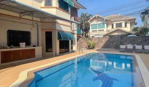 4 Schlafzimmern Haus zu verkaufen in Bang Lamung, Pattaya 