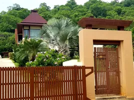 4 спален Дом в аренду в Panorama Pool Villas, Пак Нам Пран
