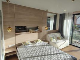 Studio Apartment for sale at The Beach Condotel, Karon, Phuket Town, Phuket