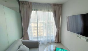 2 Bedrooms Condo for sale in Talat Phlu, Bangkok Life Sathorn Sierra