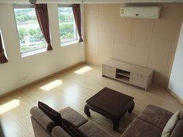 2 Schlafzimmer Appartement zu vermieten im P.W.T Mansion, Khlong Toei, Khlong Toei