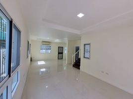 3 Schlafzimmer Haus zu verkaufen im Nirun Ville 8, Dokmai