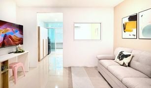 1 Schlafzimmer Wohnung zu verkaufen in San Na Meng, Chiang Mai SR Land Condominium