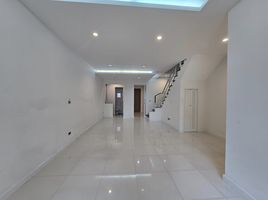 9 Bedroom House for rent in Bangkok, Lat Phrao, Lat Phrao, Bangkok