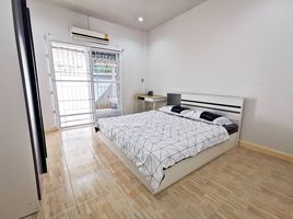 3 Schlafzimmer Villa zu vermieten im Chayayon Village, Suthep