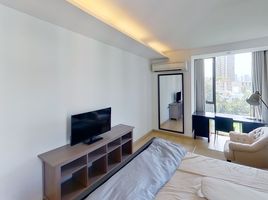 1 Schlafzimmer Appartement zu vermieten im Via 49, Khlong Tan Nuea