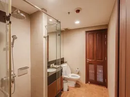 5 спален Гостиница for rent in All Seasons Place, Lumphini, Lumphini