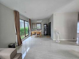4 Bedroom House for rent at Burasiri Watcharapol, O Ngoen, Sai Mai