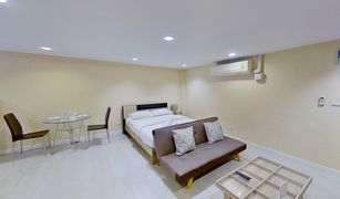 Studio Condo for sale in Khlong Tan, Bangkok The Kaze 34