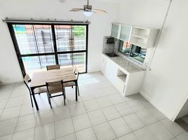 4 Bedroom Townhouse for rent at Areeya The Color 2, Chorakhe Bua, Lat Phrao