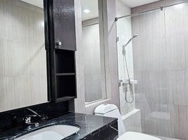 2 Bedroom Apartment for sale at Villa Sikhara, Khlong Tan Nuea