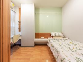 2 Schlafzimmer Wohnung zu vermieten im Citi Smart Condominium, Khlong Toei