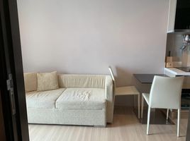 1 Schlafzimmer Wohnung zu verkaufen im Rhythm Sathorn, Thung Wat Don