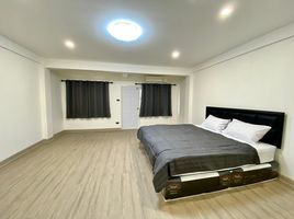 4 Schlafzimmer Villa zu verkaufen im Lalin Greenville - Srinakarin, Racha Thewa
