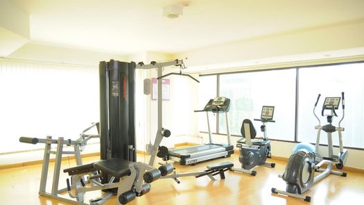 Photo 1 of the Communal Gym at Supalai Oriental Place Sathorn-Suanplu