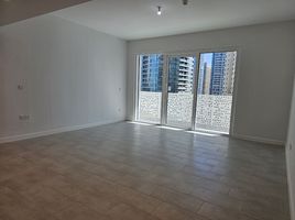 1 Bedroom Condo for sale at La Vie, Jumeirah Beach Residence (JBR)