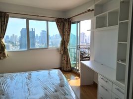 2 Bedroom Condo for sale at Supalai Park Ekkamai-Thonglor, Bang Kapi
