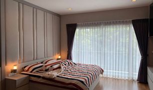 Дом, 4 спальни на продажу в Dokmai, Бангкок Casa Premium Wongwaen - Onnut