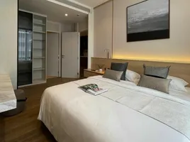 1 Bedroom Condo for sale at Muniq Langsuan, Lumphini, Pathum Wan
