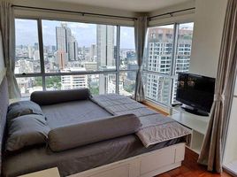 2 спален Кондо в аренду в Silom Suite, Si Lom