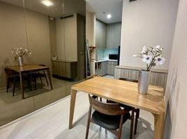 Studio Appartement zu vermieten im Noble Ploenchit, Lumphini