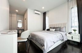 4 bedroom House for sale in Samut Prakan, Thailand