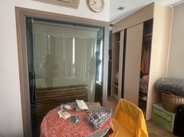 1 Schlafzimmer Wohnung zu vermieten im Quad Sathon, Thung Wat Don