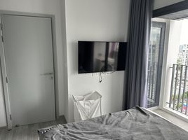 1 Schlafzimmer Appartement zu vermieten im XT Ekkamai, Khlong Tan Nuea