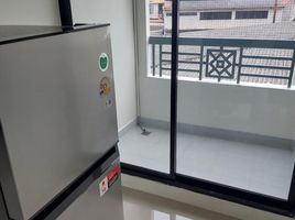 1 Schlafzimmer Appartement zu vermieten im Lumpini Place Rama IV-Sathorn, Chong Nonsi, Yan Nawa